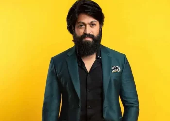 kgf-yash-in-suit-6kztw70ndalhogpy